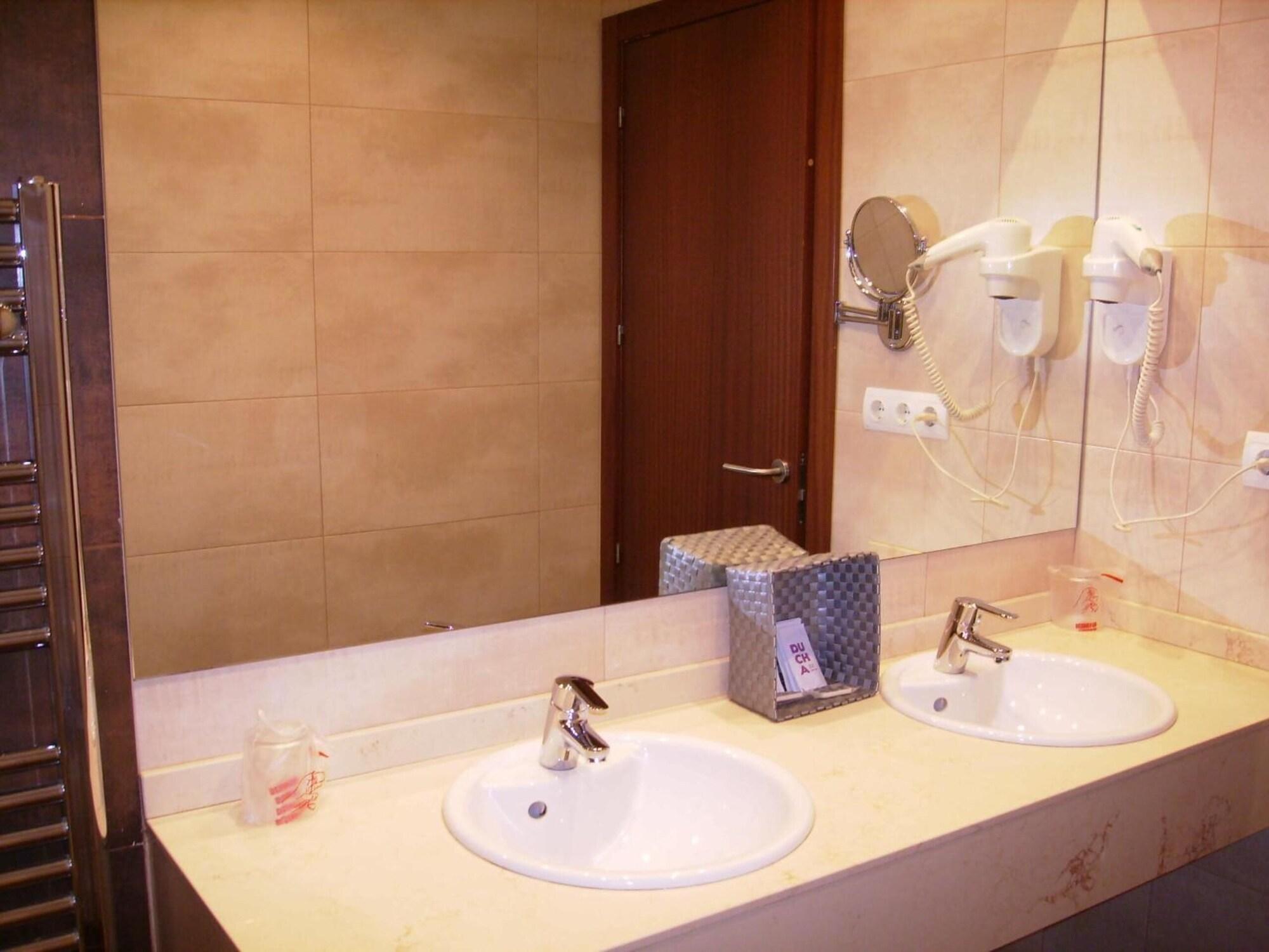 Hotel Roma Valladolid Eksteriør bilde