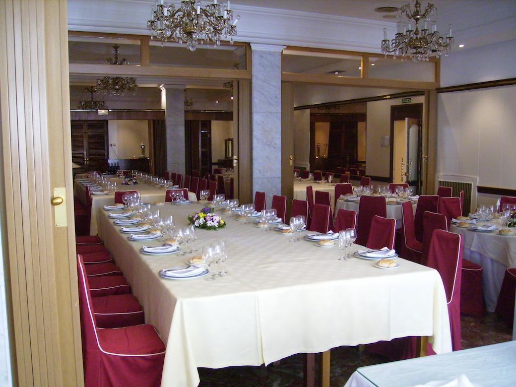 Hotel Roma Valladolid Eksteriør bilde